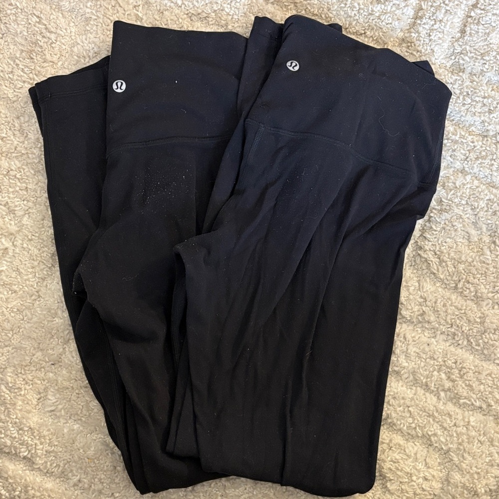 2 Lululemon Align Leggings